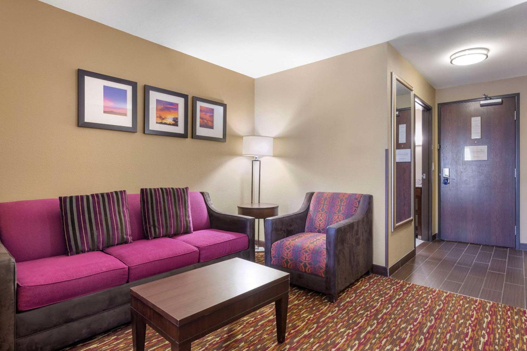 Comfort Inn & Suites Artesia Ngoại thất bức ảnh
