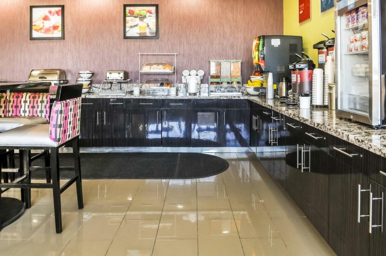 Comfort Inn & Suites Artesia Ngoại thất bức ảnh